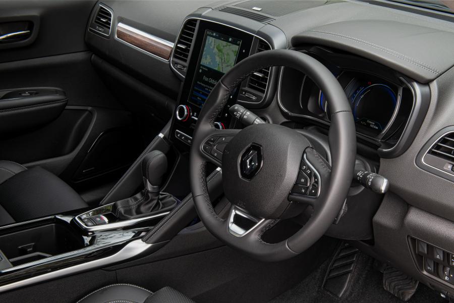 Интерьер Renault Koleos 2019 года  (AU) (фото 20 из 40)
